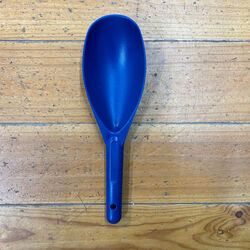 SCOOP BLUE PLASTIC