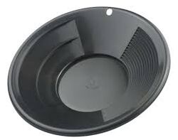 GOLD PAN 14 DUAL RIFFLE PLASTIC BLACK